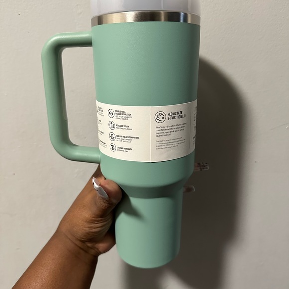 Stanley 40 oz. Quencher H2.0 FlowState Tumbler- Eucalyptus - Picture 3 of 7